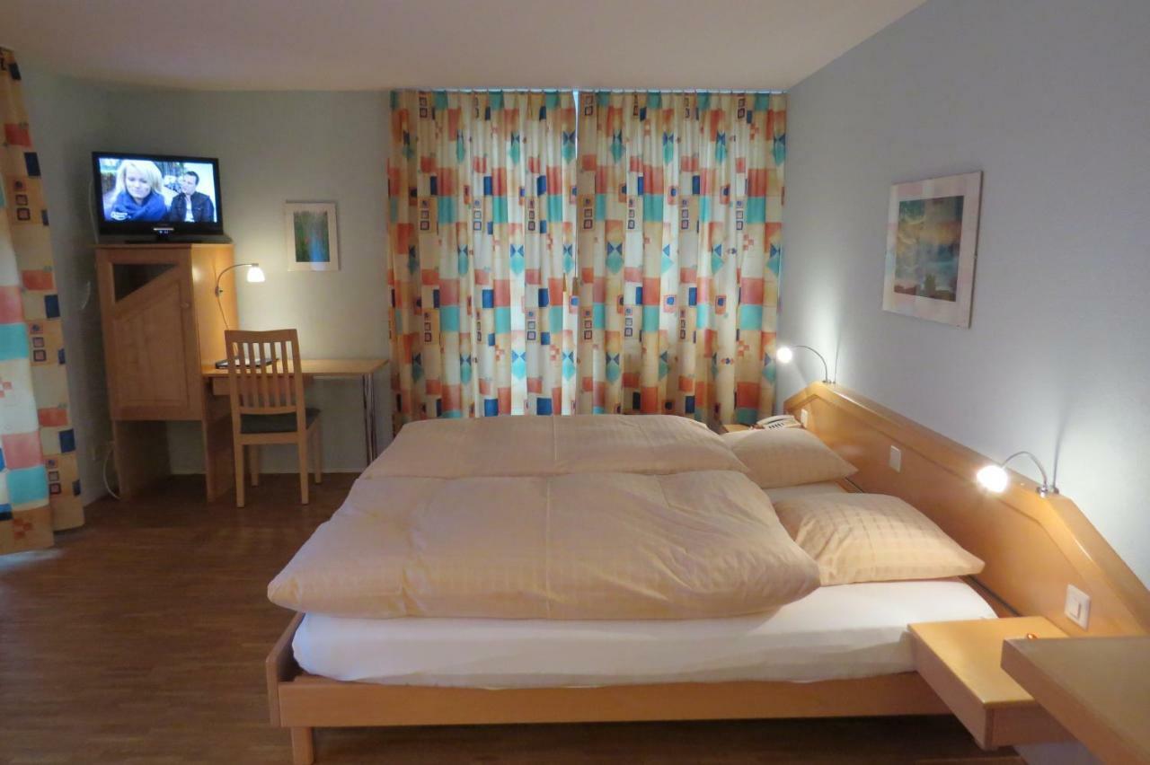 Hotel Restaurant Sternen Guggisberg Bagian luar foto
